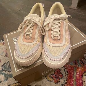 Dolce Vita Dolden Pastel Stripe Platform Sneaker sz 8.5